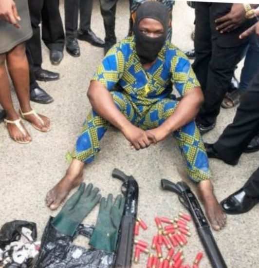 Masked Robber Snatching Bags, Arrested In Lagos